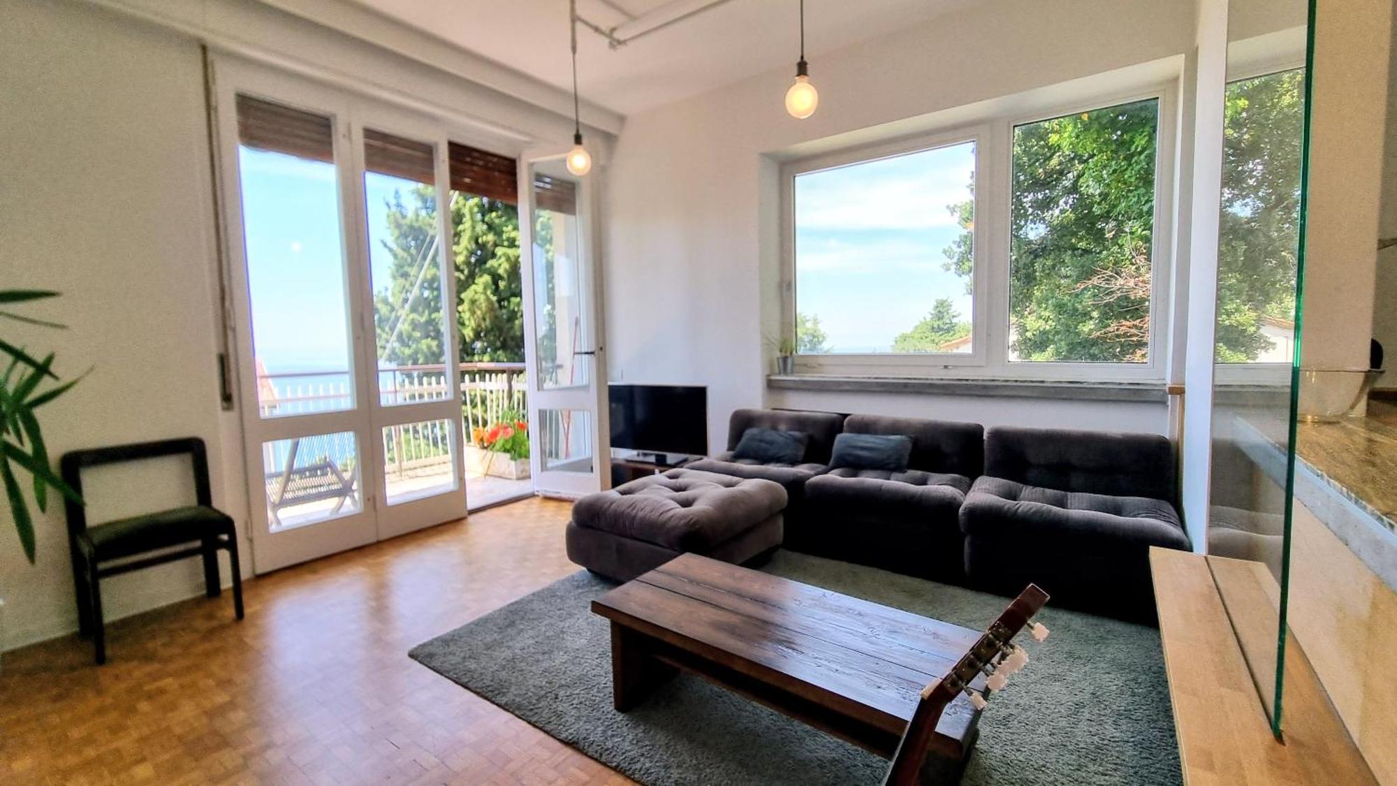 Sea Breeze - Barcola Apartment Trieste Bagian luar foto